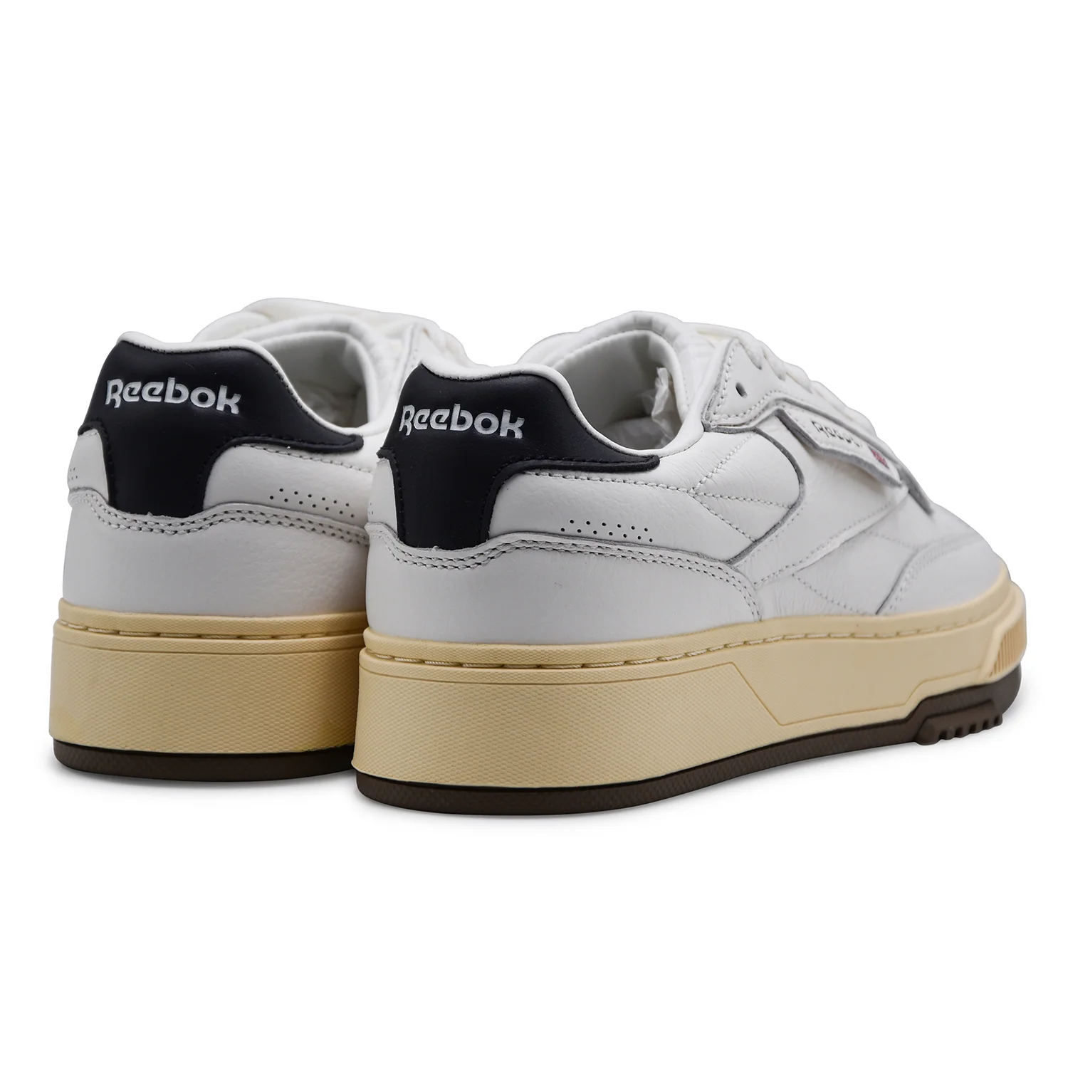 Sneakers Reebok Unisex Club C Ltd Pelle Bianco Con Tallone Nero - Image 5
