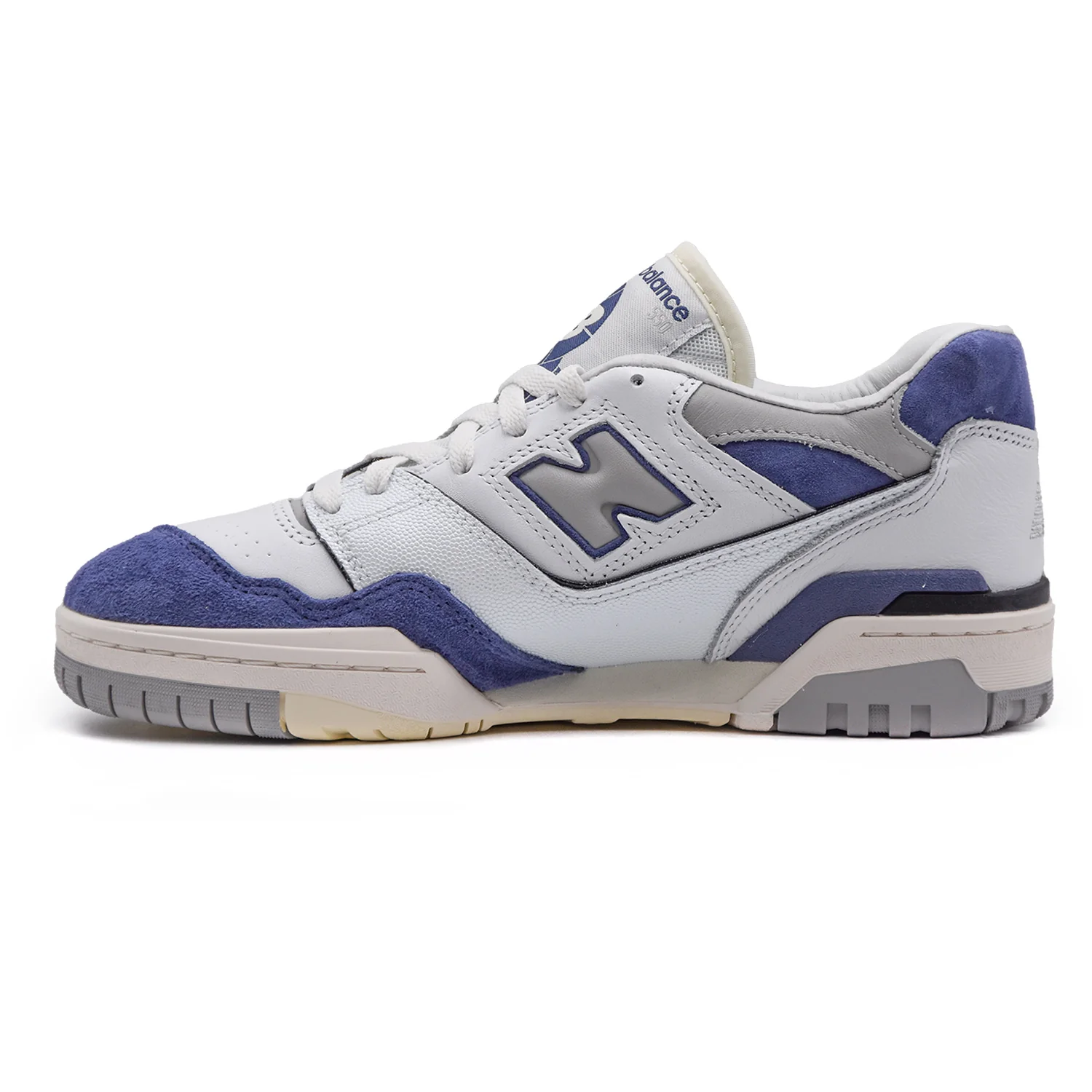 New Balance 550BWG Sneakers Bianco Uomo Per Un Look Senza Tempo - Image 3
