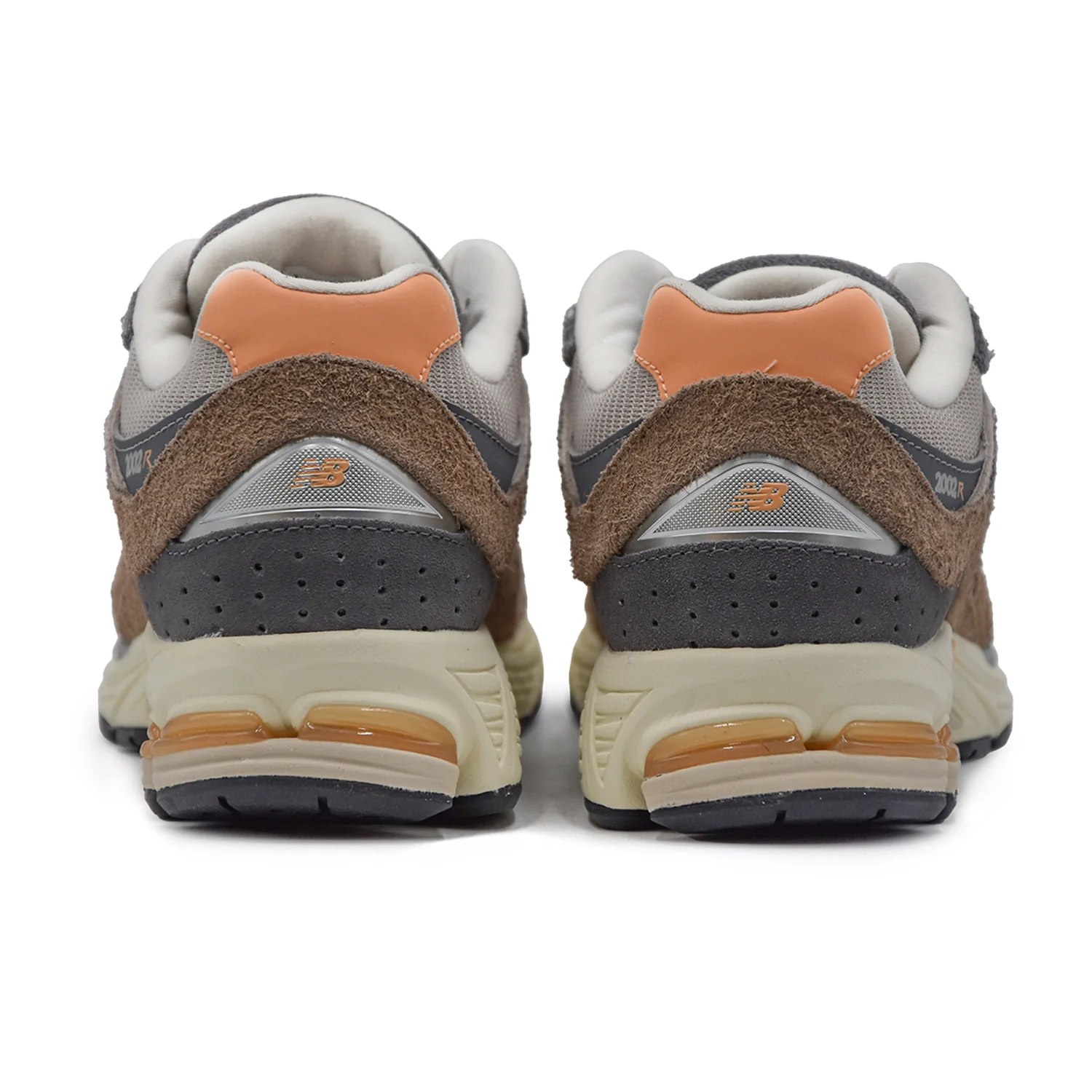 New Balance Uomo Sneakers M2002REJ Marrone Design Profilo Basso - Image 3